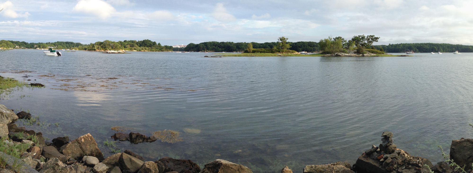 Piscataqua_River_in_New_Castle,_NH