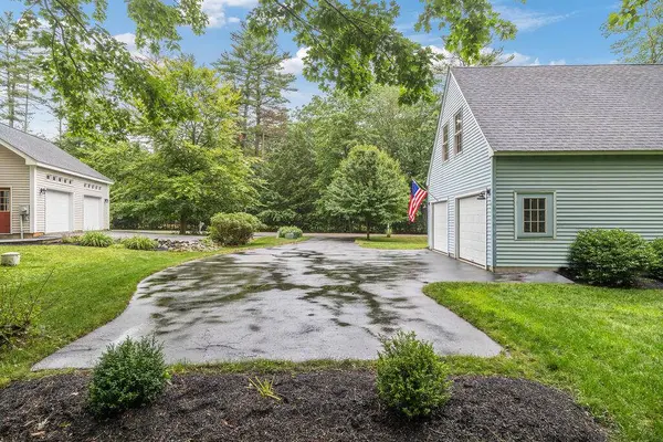 294 Pointed Fir BLVD E, Wells, ME 04090