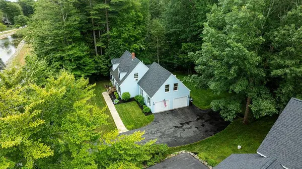 294 Pointed Fir BLVD E, Wells, ME 04090