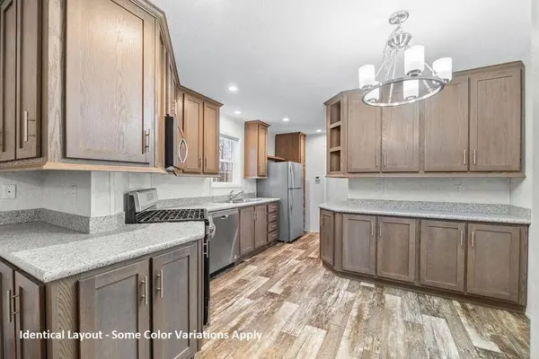 48 Pleasant Hill RD, Limerick, ME 04048