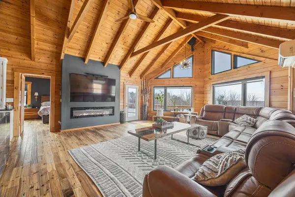 1277 Naples RD, Harrison, ME 04040