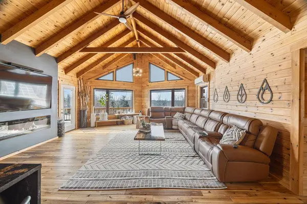 1277 Naples RD, Harrison, ME 04040