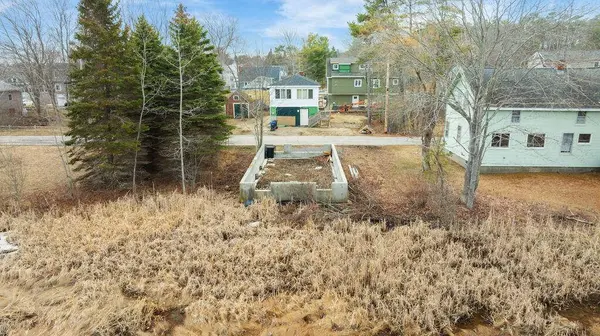 34 Oceana AVE, Old Orchard Beach, ME 04064