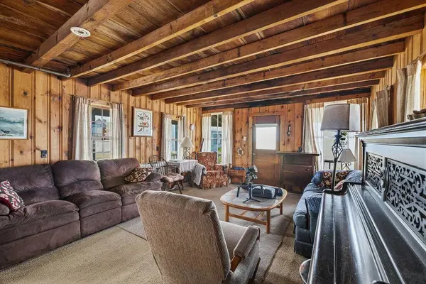 233 Webhannet DR, Wells, ME 04090