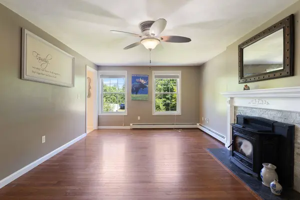 240 Old Nottingham RD, Epping, NH 03042
