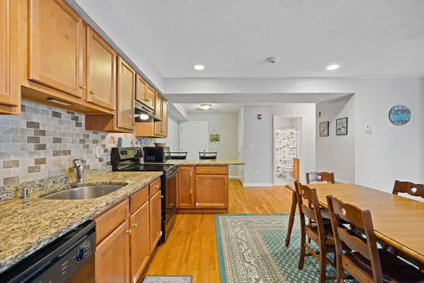 170 E Grand AVE #4, Old Orchard Beach, ME 04064