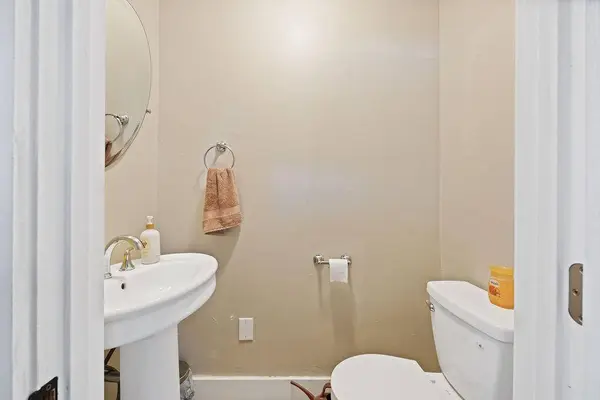 58 Portland AVE, Old Orchard Beach, ME 04064