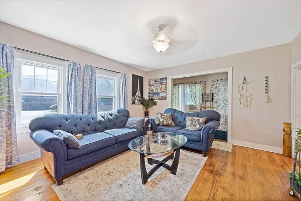 58 Portland AVE, Old Orchard Beach, ME 04064