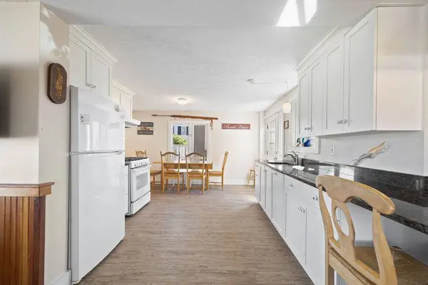 17-23 Eastern AVE, Saco, ME 04072