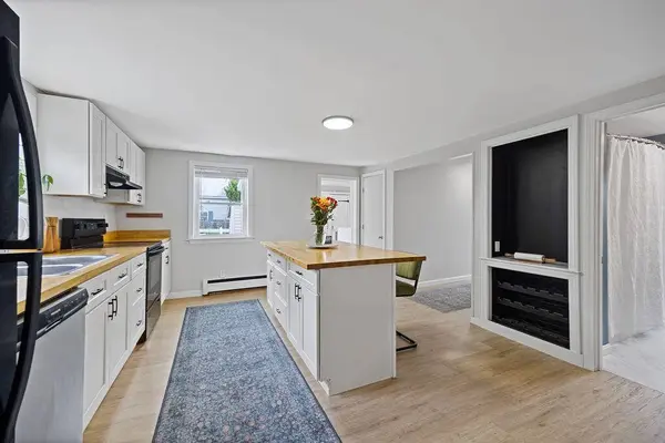 22 Raymond ST, Biddeford, ME 04005