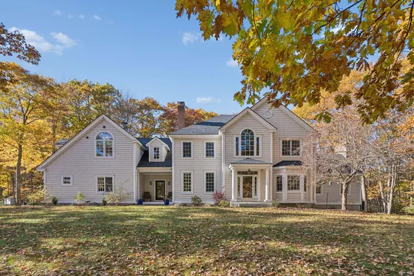 18 Ledgewater DR