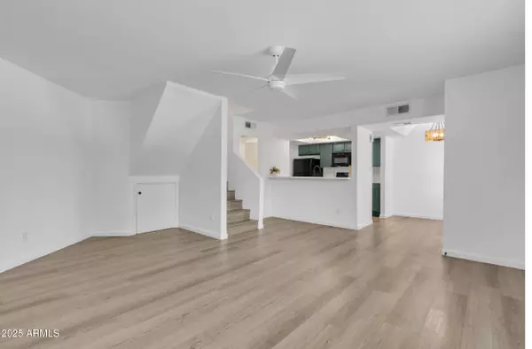 745 N DOBSON Road #144, Mesa, AZ 85201