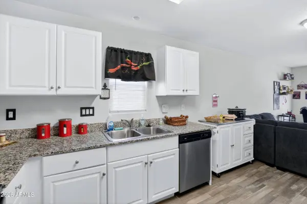 1034 W STARVIEW Avenue, Coolidge, AZ 85128
