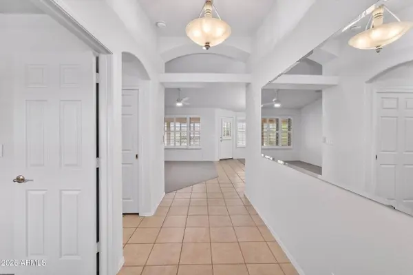 11464 E MONTEREY Avenue, Mesa, AZ 85209