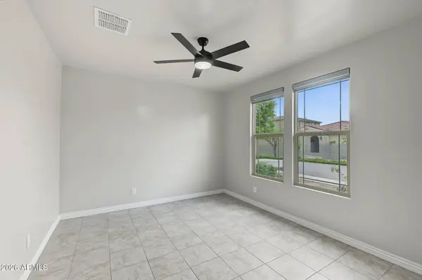 5352 W FARMHAND Drive, Laveen, AZ 85339
