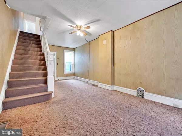 1628 MUHLENBERG ST, Reading, PA 19606