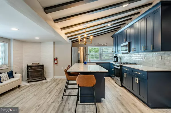 5708 PARK BLVD #UNIT 3, Wildwood, NJ 08260