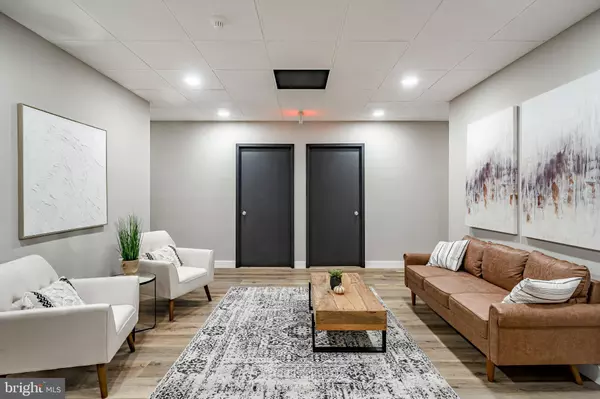 1244 WEST CHESTER PIKE #2, West Chester, PA 19382