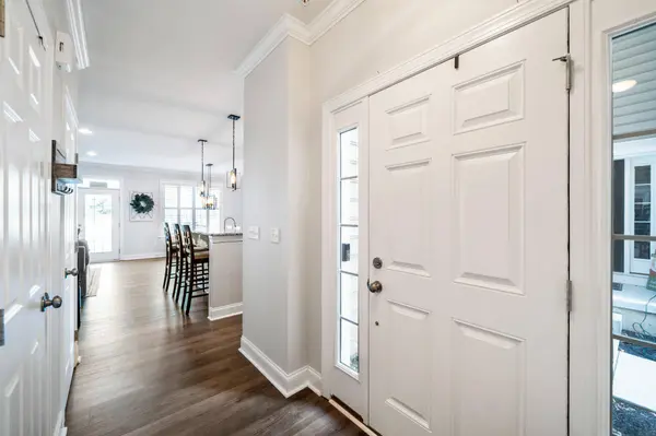 6 NEW VILLAGE GREENE DR, Honey Brook, PA 19344