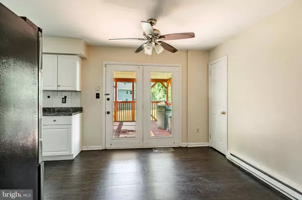 494 WASHINGTON AVE, Parkesburg, PA 19365