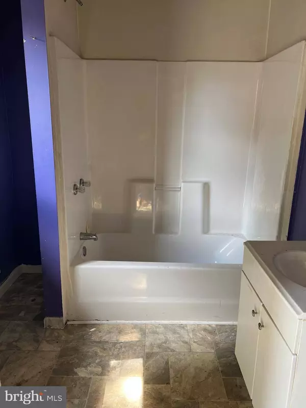 306 W LINCOLN HWY, Coatesville, PA 19320