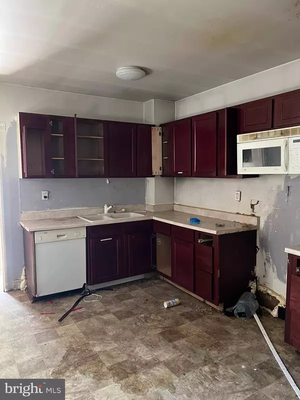 306 W LINCOLN HWY, Coatesville, PA 19320