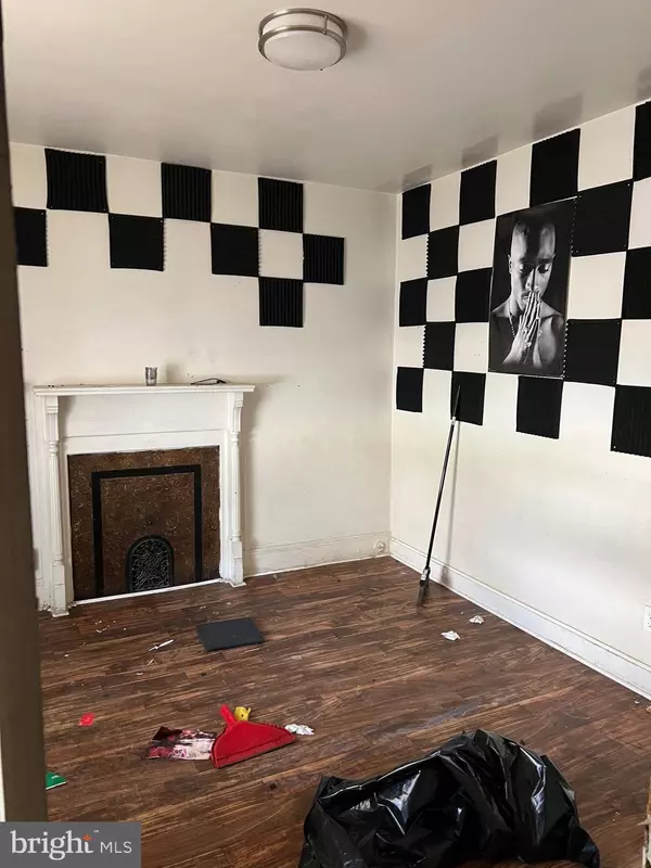 306 W LINCOLN HWY, Coatesville, PA 19320