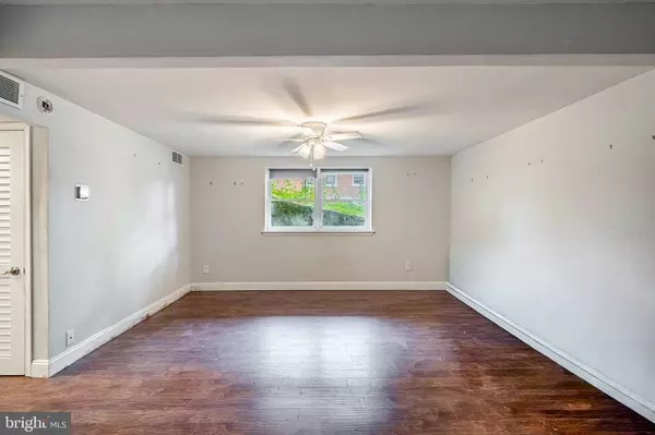 117 RAILROAD AVE #10, West Grove, PA 19390