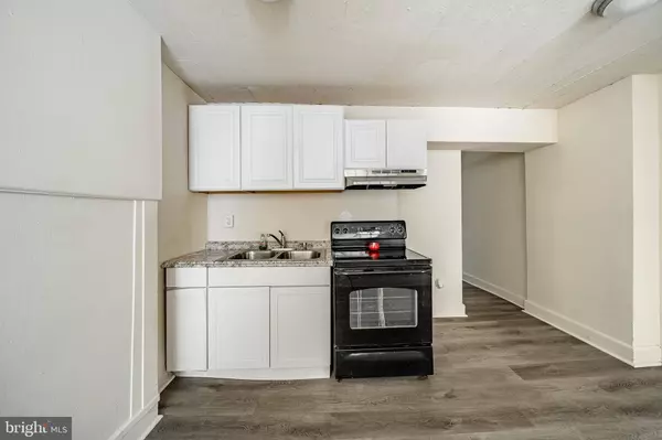 40 BEECH ST, Coatesville, PA 19320