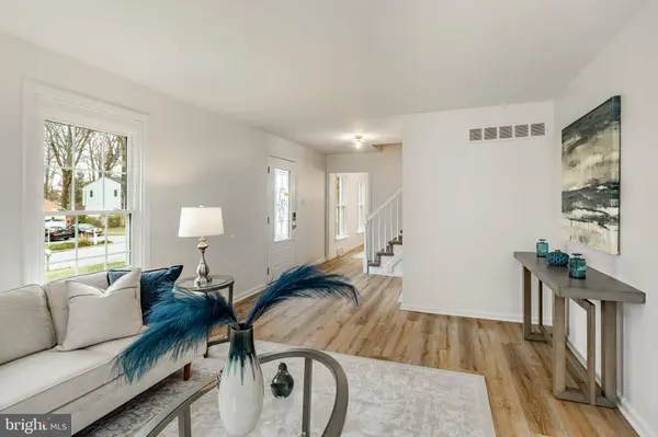 1223 HAWTHORNE LN, West Chester, PA 19380