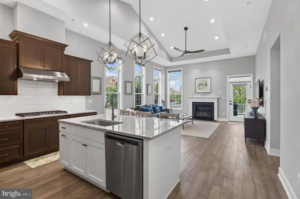 700 FRIENDSHIP HILL DR, Collegeville, PA 19426