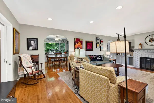 721 ROSELAWN AVE, Lansdowne, PA 19050