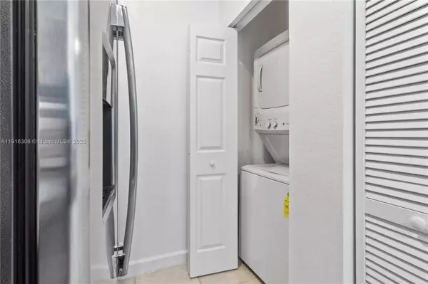 9301 SW 171st Ave #2, Miami, FL 33196