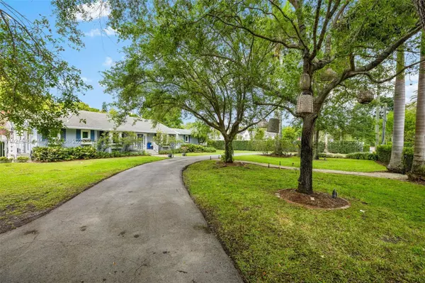 7720 SW 79th Ct, Miami, FL 33143