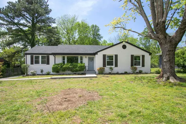 826 Colfax Dr, Nashville, TN 37214