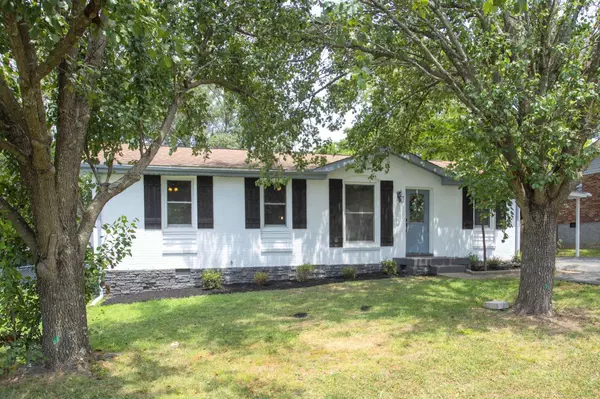 505 Singer Dr, Madison, TN 37115