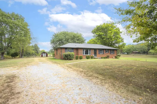 3071 Trenton Rd, Clarksville, TN 37040