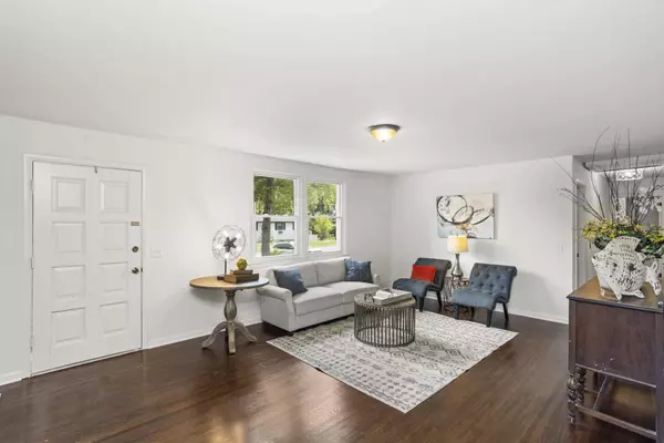 3844 Bonnacreek Dr, Hermitage, TN 37076