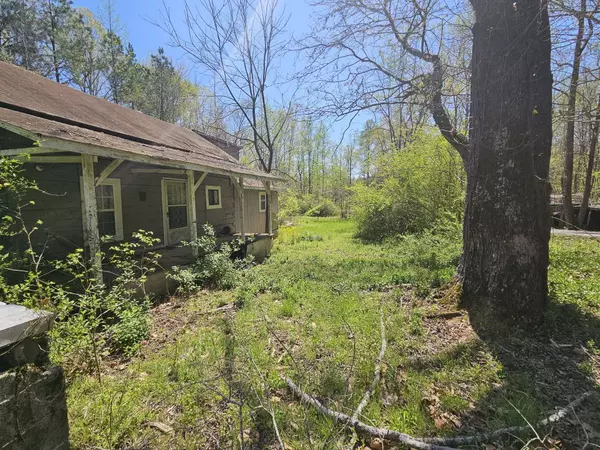 5005 Bunches Chapel Rd, Parsons, TN 38363