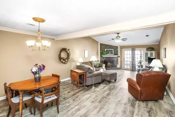 5600 Country Dr #107, Nashville, TN 37211