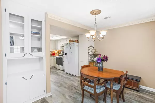 5600 Country Dr #107, Nashville, TN 37211