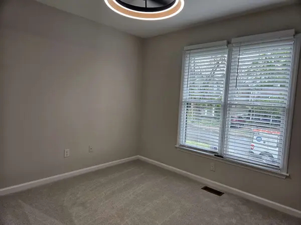 907 11th Ave #N, Nashville, TN 37208