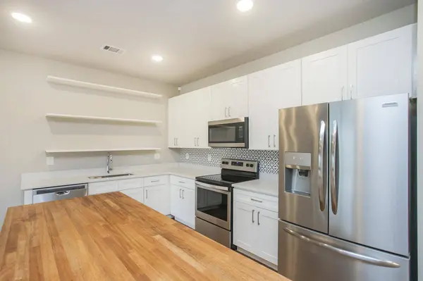 3637 Hydes Ferry Rd, Nashville, TN 37218