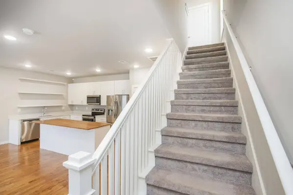3637 Hydes Ferry Rd, Nashville, TN 37218