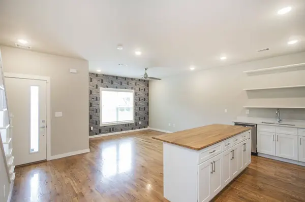 3637 Hydes Ferry Rd, Nashville, TN 37218