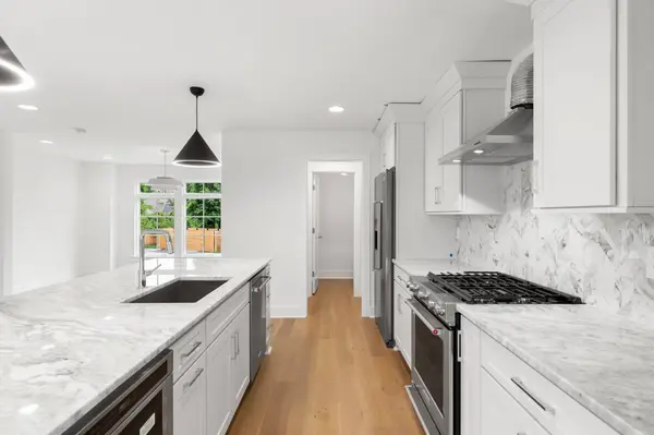 508 Hobson Chapel Pl, Nashville, TN 37206