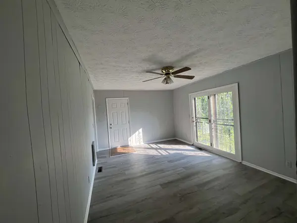 2423 Underwood St, Nashville, TN 37208