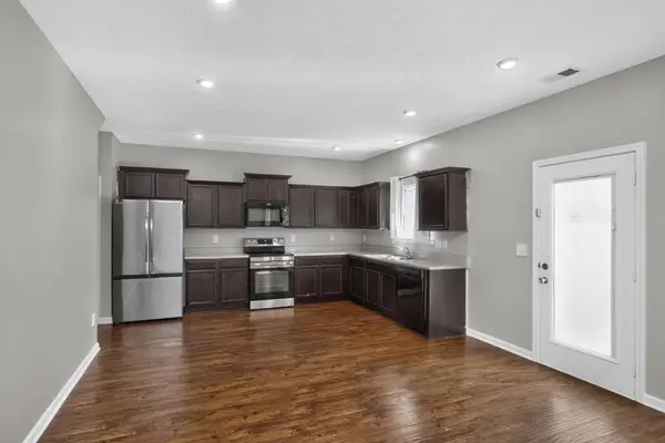 520 Sunflower Dr, Smyrna, TN 37167