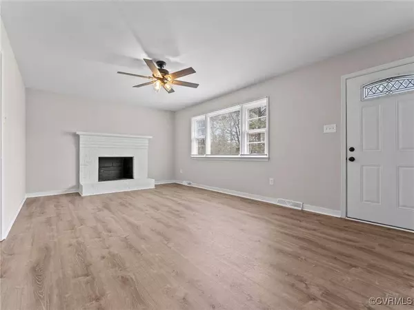 2714 Puckett CT, Chesterfield, VA 23112