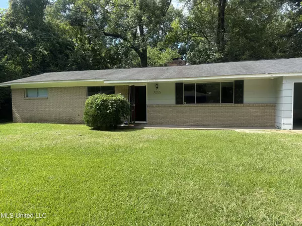 3133 Longwood Drive, Jackson, MS 39212